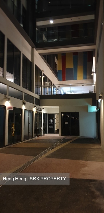 The Promenade@Pelikat (D19), Retail #203001611